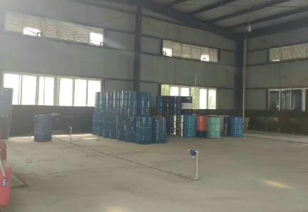 倉庫一角-有機(jī)溶劑